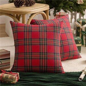 Pack of 2 Christmas Plaid Decorative Throw Pillow Covers Scottish 18x 18